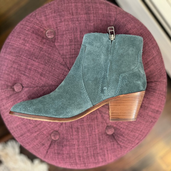 *Like NEW* Madewell The Western Boot in Suede in Midnight Spruce, Size 8.5 (8H) - Picture 12 of 16